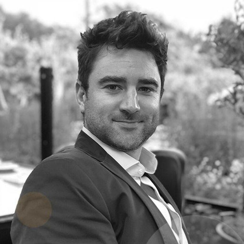 Lee Taylor Founder of Uncommon Sense, using practical, psychology-led marketing to drive real business growth.