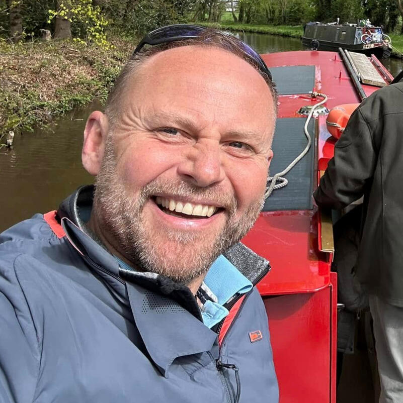 Jon Dow is Head Guru at Go Guru, leveraging 30 years’ transport expertise to provide reliable, personalised chauffeur services—a husband, father, runner, and community volunteer who keeps every journey smooth and stress-free.
